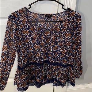 Boutique top